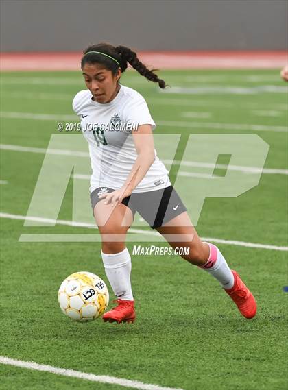 Thumbnail 3 in Pace vs Harlandale (SAISD Tournament) photogallery.