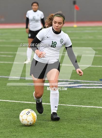 Thumbnail 2 in Pace vs Harlandale (SAISD Tournament) photogallery.