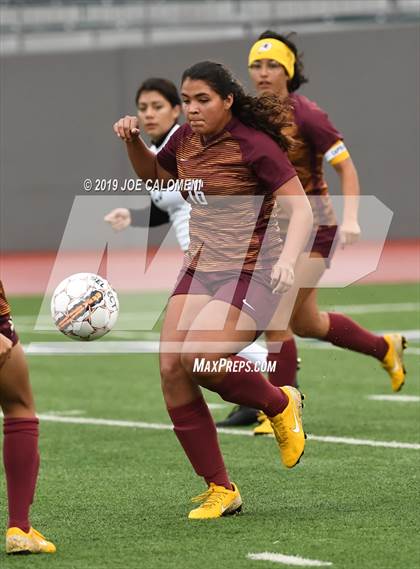 Thumbnail 2 in Pace vs Harlandale (SAISD Tournament) photogallery.