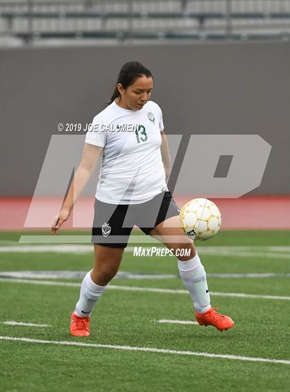 Thumbnail 3 in Pace vs Harlandale (SAISD Tournament) photogallery.