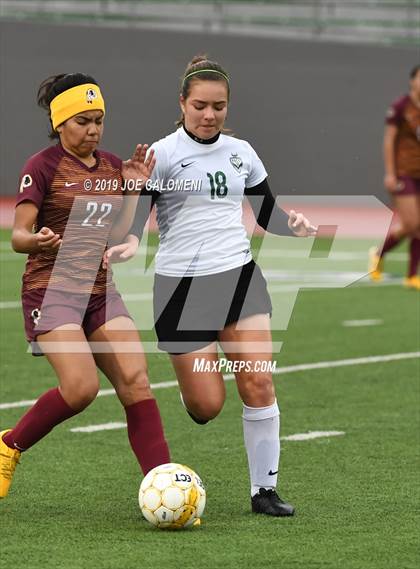 Thumbnail 3 in Pace vs Harlandale (SAISD Tournament) photogallery.