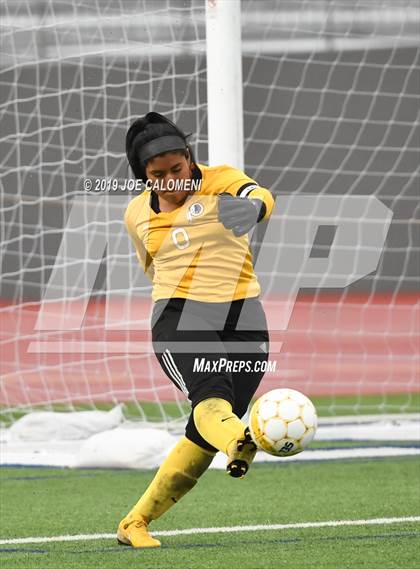 Thumbnail 1 in Pace vs Harlandale (SAISD Tournament) photogallery.
