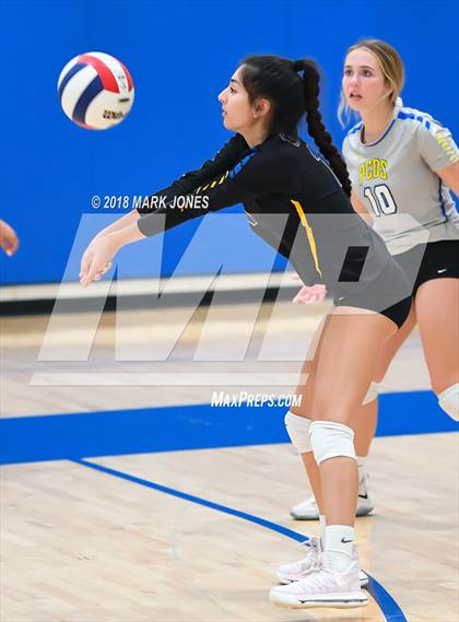 Thumbnail 3 in Valley Lutheran vs. Phoenix Country Day (PCDS Desert Classic) photogallery.