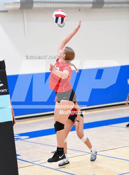 Thumbnail 3 in Valley Lutheran vs. Phoenix Country Day (PCDS Desert Classic) photogallery.