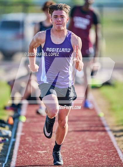 Thumbnail 2 in Lake Houston Conquerors Invitational (Long Jump) photogallery.