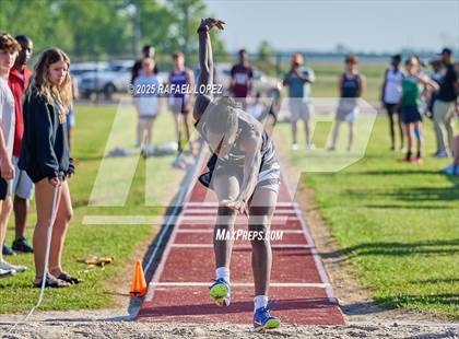 Thumbnail 3 in Lake Houston Conquerors Invitational (Long Jump) photogallery.