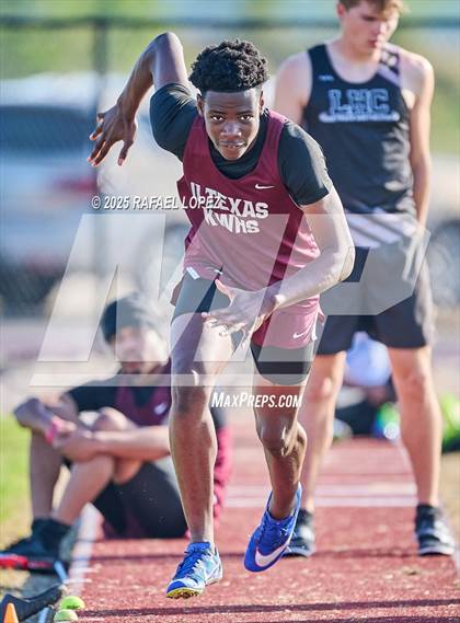 Thumbnail 1 in Lake Houston Conquerors Invitational (Long Jump) photogallery.