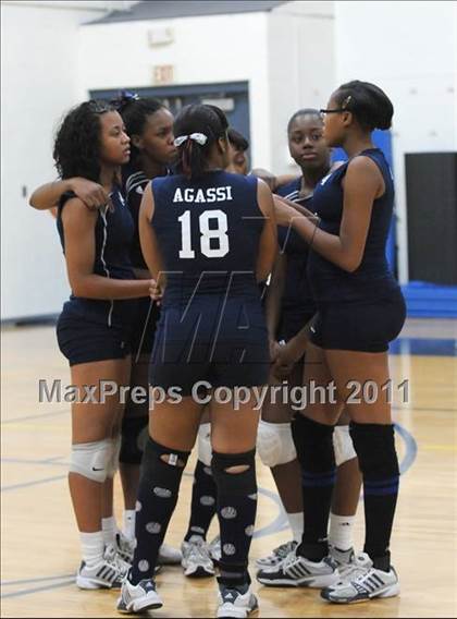 Thumbnail 2 in Agassi Prep vs. Basic (Lake Mead Fall Classic) photogallery.