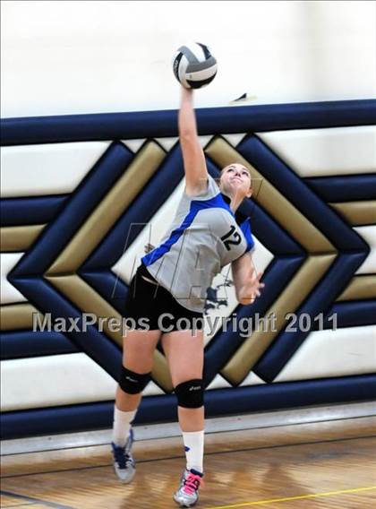Thumbnail 1 in Agassi Prep vs. Basic (Lake Mead Fall Classic) photogallery.