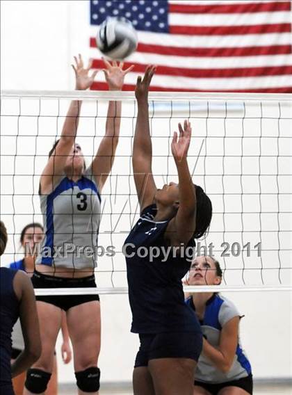 Thumbnail 3 in Agassi Prep vs. Basic (Lake Mead Fall Classic) photogallery.
