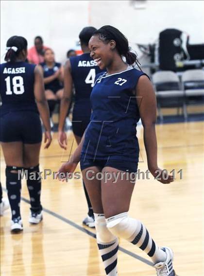 Thumbnail 2 in Agassi Prep vs. Basic (Lake Mead Fall Classic) photogallery.