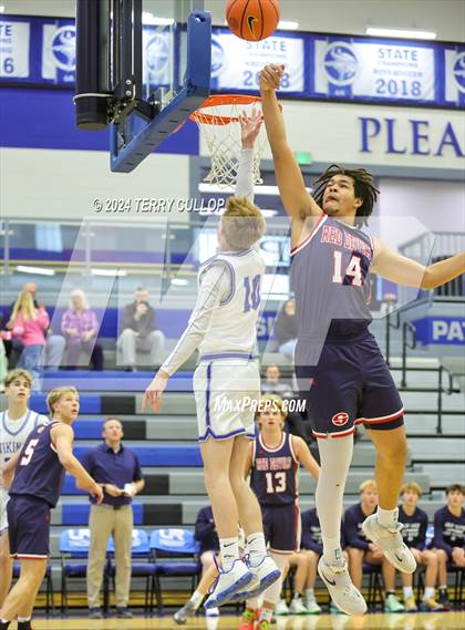 Thumbnail 2 in Springville vs. Pleasant Grove (5 for the Fight National Hoopfest) photogallery.