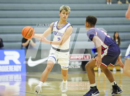 Thumbnail 2 in Springville vs. Pleasant Grove (5 for the Fight National Hoopfest) photogallery.