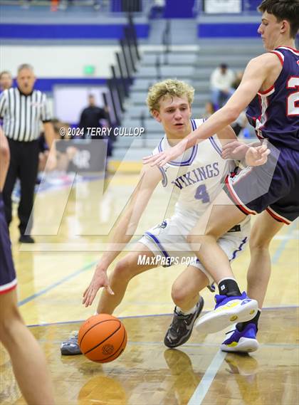 Thumbnail 3 in Springville vs. Pleasant Grove (5 for the Fight National Hoopfest) photogallery.
