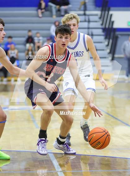 Thumbnail 2 in Springville vs. Pleasant Grove (5 for the Fight National Hoopfest) photogallery.