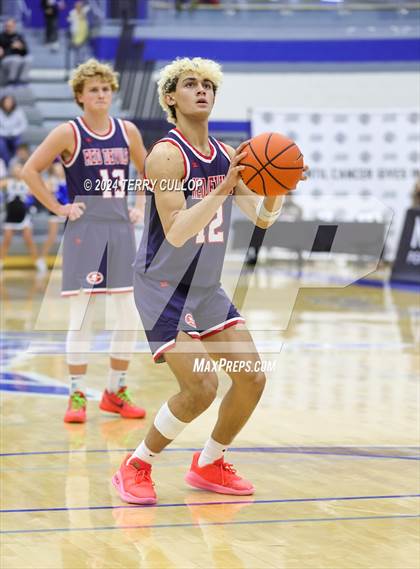 Thumbnail 3 in Springville vs. Pleasant Grove (5 for the Fight National Hoopfest) photogallery.