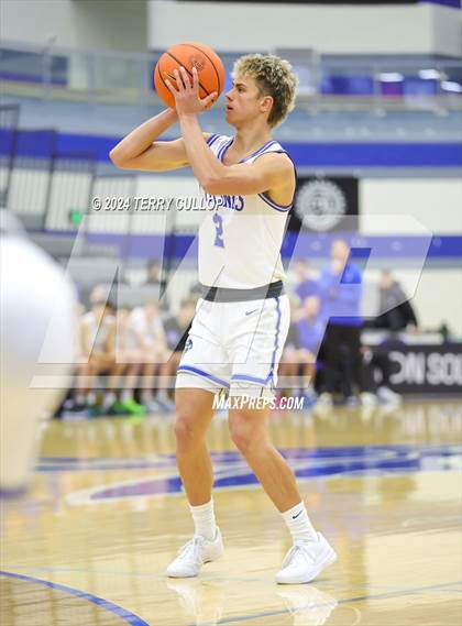 Thumbnail 3 in Springville vs. Pleasant Grove (5 for the Fight National Hoopfest) photogallery.