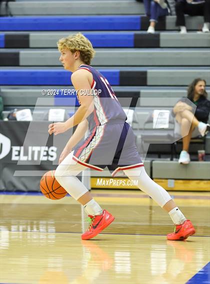 Thumbnail 2 in Springville vs. Pleasant Grove (5 for the Fight National Hoopfest) photogallery.
