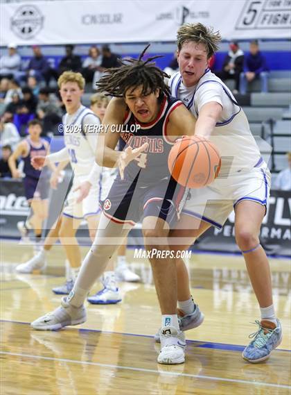 Thumbnail 3 in Springville vs. Pleasant Grove (5 for the Fight National Hoopfest) photogallery.