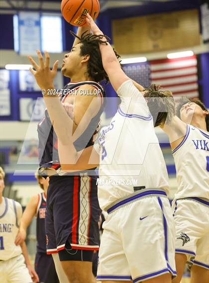 Thumbnail 2 in Springville vs. Pleasant Grove (5 for the Fight National Hoopfest) photogallery.