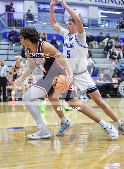 Thumbnail 3 in Springville vs. Pleasant Grove (5 for the Fight National Hoopfest) photogallery.