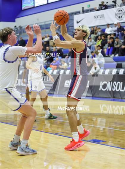 Thumbnail 3 in Springville vs. Pleasant Grove (5 for the Fight National Hoopfest) photogallery.