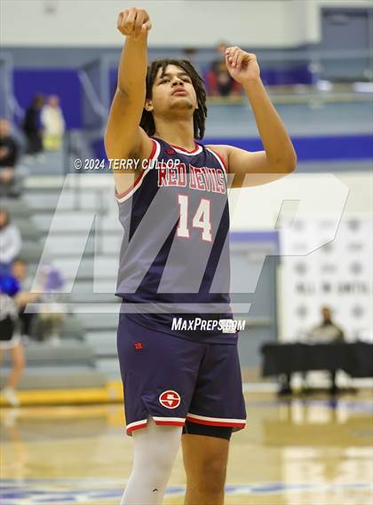 Thumbnail 3 in Springville vs. Pleasant Grove (5 for the Fight National Hoopfest) photogallery.