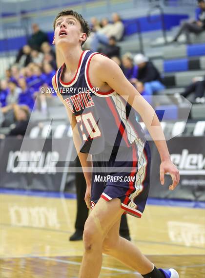 Thumbnail 2 in Springville vs. Pleasant Grove (5 for the Fight National Hoopfest) photogallery.