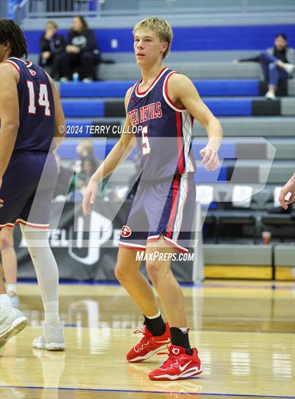 Thumbnail 2 in Springville vs. Pleasant Grove (5 for the Fight National Hoopfest) photogallery.