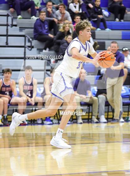 Thumbnail 3 in Springville vs. Pleasant Grove (5 for the Fight National Hoopfest) photogallery.