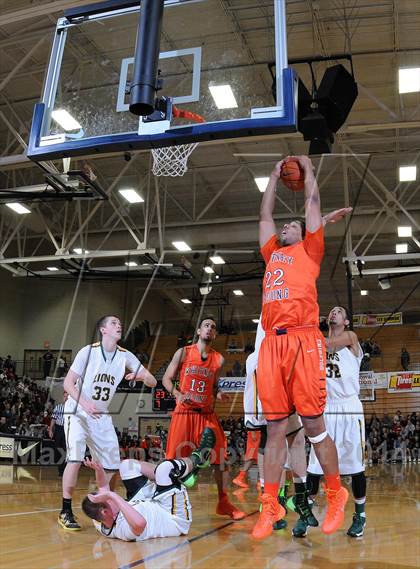 Thumbnail 2 in West Linn vs. Whitney Young (Les Schwab Invitational) photogallery.