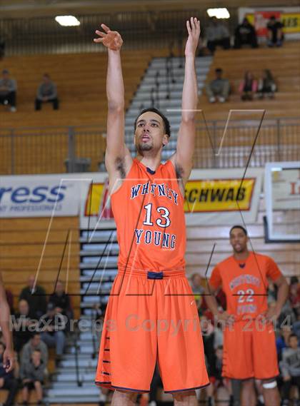 Thumbnail 2 in West Linn vs. Whitney Young (Les Schwab Invitational) photogallery.