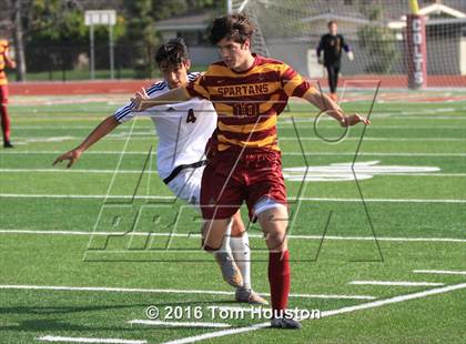 Thumbnail 3 in Covina vs La Canada (CIF SS D6 Quarterfinal) photogallery.