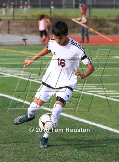 Thumbnail 2 in Covina vs La Canada (CIF SS D6 Quarterfinal) photogallery.