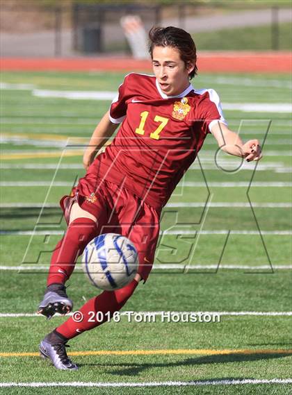 Thumbnail 2 in Covina vs La Canada (CIF SS D6 Quarterfinal) photogallery.