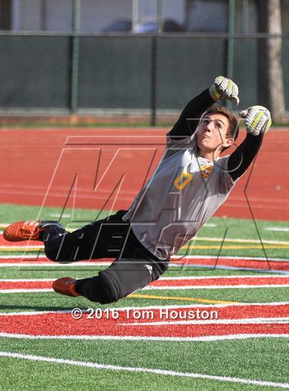 Thumbnail 1 in Covina vs La Canada (CIF SS D6 Quarterfinal) photogallery.