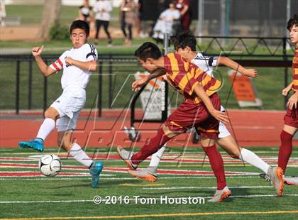 Thumbnail 2 in Covina vs La Canada (CIF SS D6 Quarterfinal) photogallery.