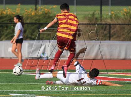 Thumbnail 1 in Covina vs La Canada (CIF SS D6 Quarterfinal) photogallery.