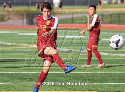 Thumbnail 3 in Covina vs La Canada (CIF SS D6 Quarterfinal) photogallery.