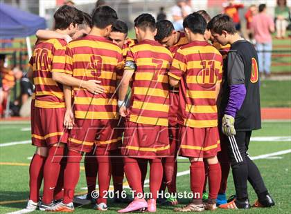 Thumbnail 2 in Covina vs La Canada (CIF SS D6 Quarterfinal) photogallery.