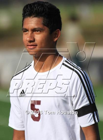 Thumbnail 2 in Covina vs La Canada (CIF SS D6 Quarterfinal) photogallery.