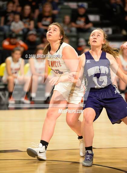 Thumbnail 3 in Del Norte vs. Wray (CHSAA 2A Great 8) photogallery.