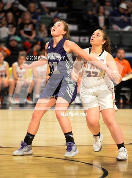 Thumbnail 3 in Del Norte vs. Wray (CHSAA 2A Great 8) photogallery.