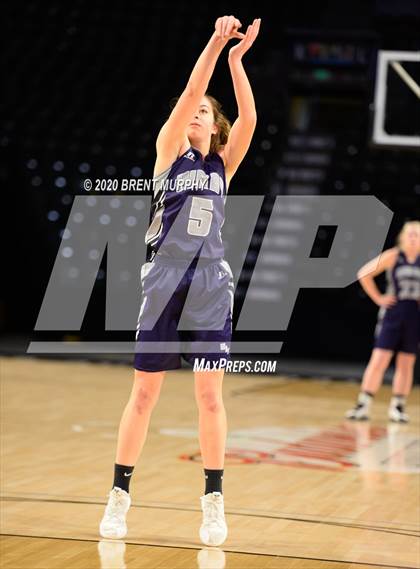 Thumbnail 3 in Del Norte vs. Wray (CHSAA 2A Great 8) photogallery.