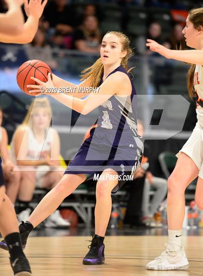 Thumbnail 3 in Del Norte vs. Wray (CHSAA 2A Great 8) photogallery.