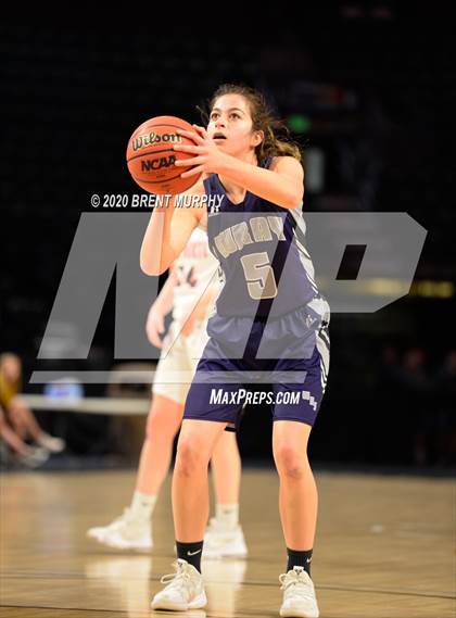 Thumbnail 2 in Del Norte vs. Wray (CHSAA 2A Great 8) photogallery.