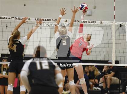 Thumbnail 3 in Andrews vs Lubbock Liberty (Bev Ball Classic) photogallery.