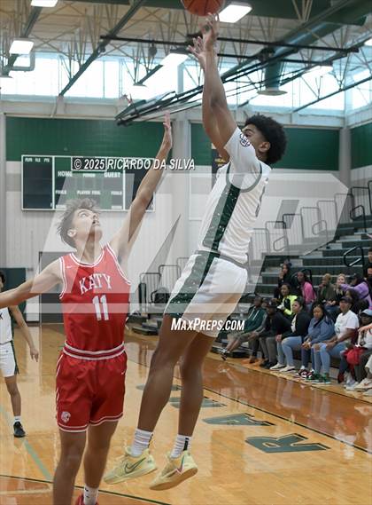 Thumbnail 2 in Katy @ Mayde Creek photogallery.