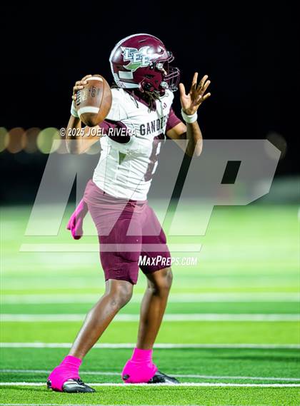 Thumbnail 2 in Lee @ Randle photogallery.