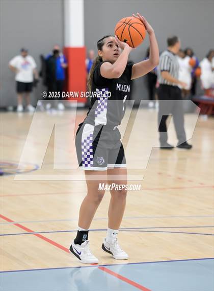 Thumbnail 1 in Monsignor Scanlan vs. Millennium (Nike Tournament of Champions) photogallery.